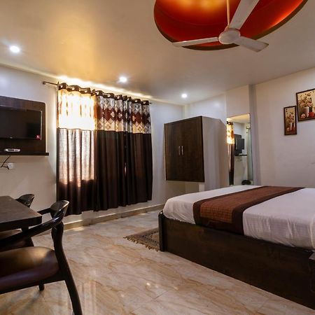 Hotel The Amour Dx Near Igi Airport Delhi New Delhi Extérieur photo
