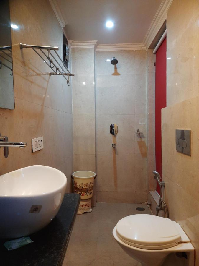 Hotel The Amour Dx Near Igi Airport Delhi New Delhi Extérieur photo