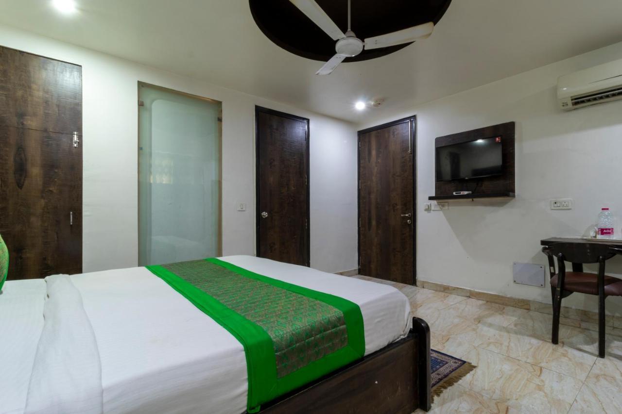 Hotel The Amour Dx Near Igi Airport Delhi New Delhi Extérieur photo